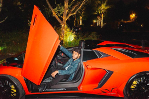 28 Celebrities And Their Cars That Will Definitely Blow Your Mind