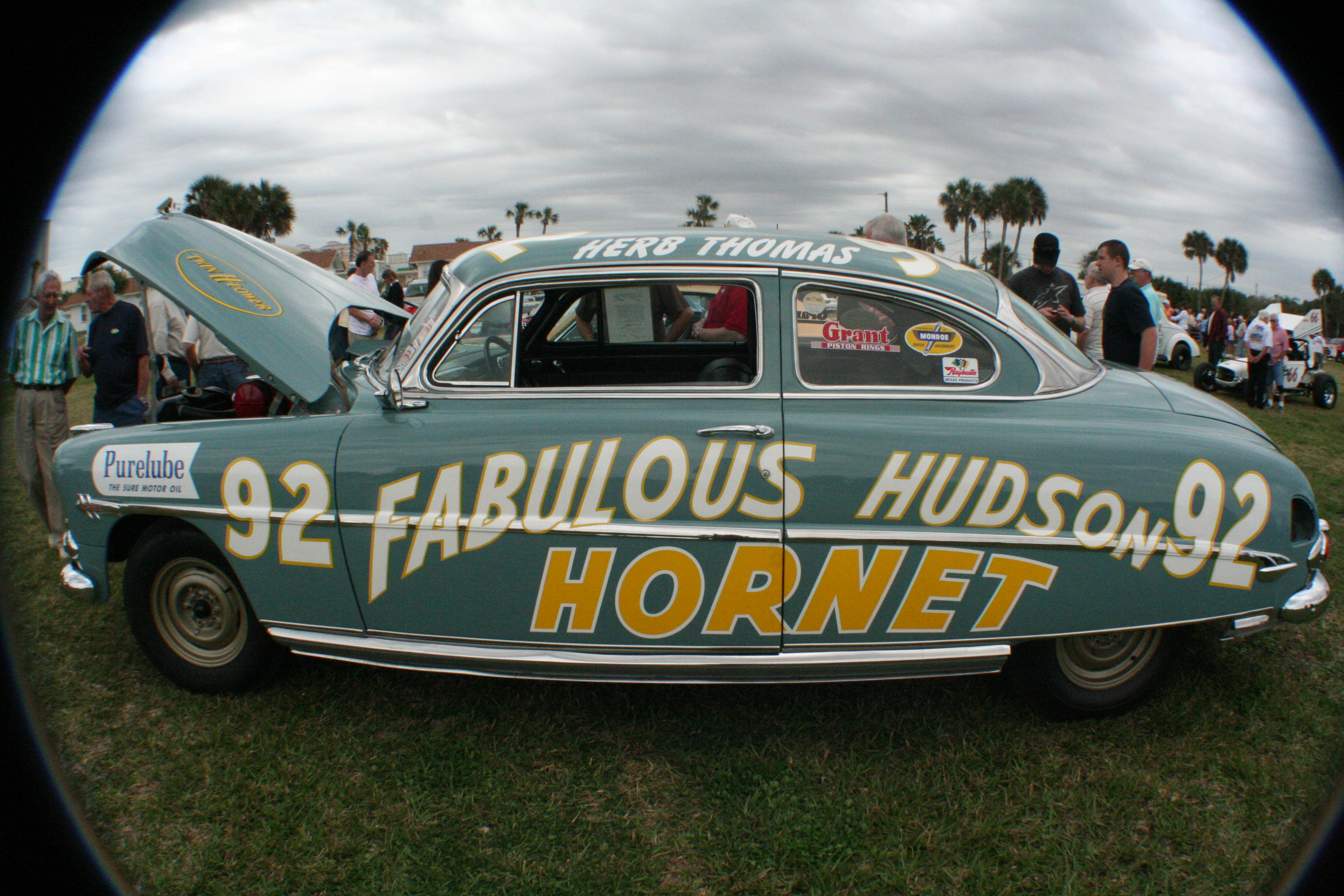 Herb Thomas' Hornet PHOTO: WIki