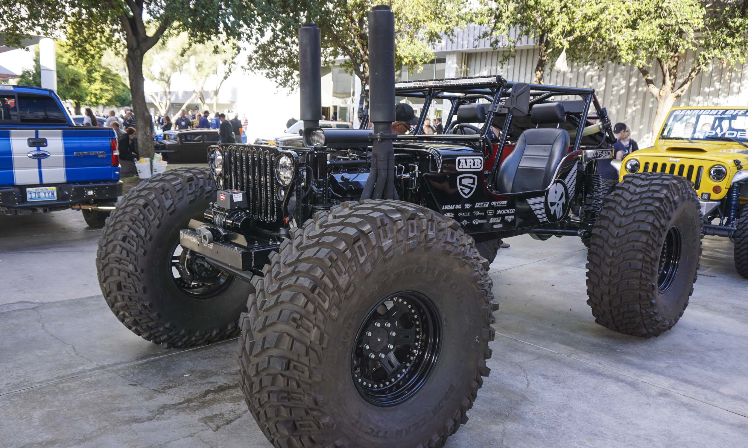 The Black Ops Jeep. This thing is Crazy! Photo: autocontentexp